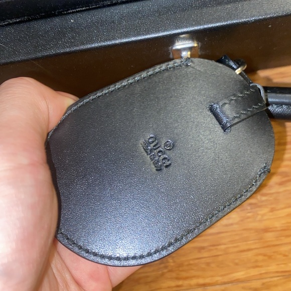 Gucci Jewelery and Watch Travel Suitcase with Diamond Pattern Cover Bag - Picture 15 of 15